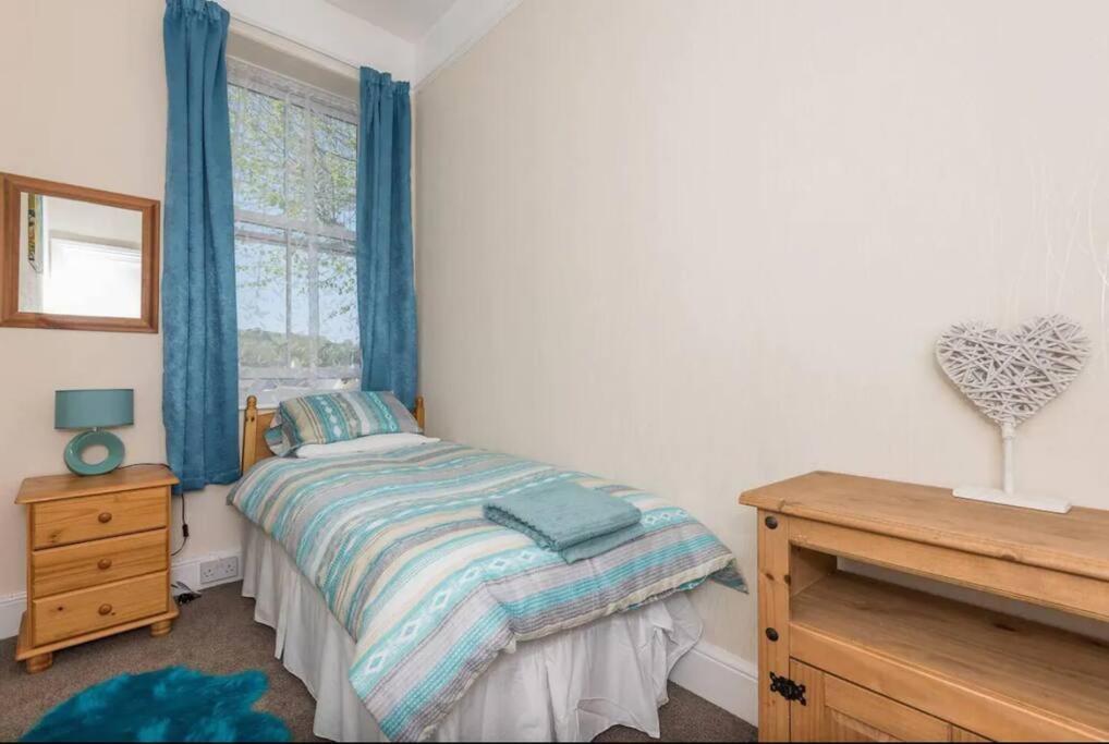 Bright 2 Bedroom Apartment Near Seafront Central פנזאנס מראה חיצוני תמונה