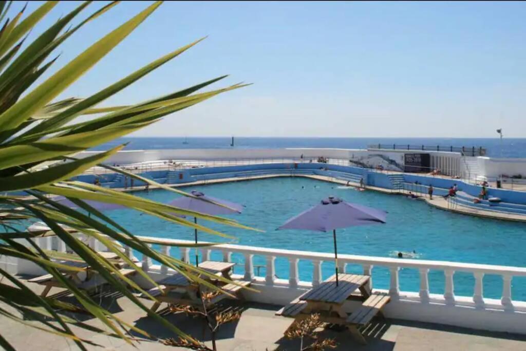 Bright 2 Bedroom Apartment Near Seafront Central פנזאנס מראה חיצוני תמונה